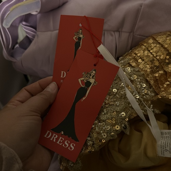 Plus size Gold One Shoulder Glitter dress - Picture 2 of 2